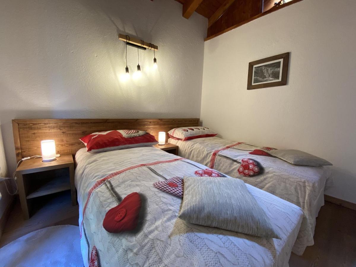 Grenier Du Coeur Apartment อาออสตา ภายนอก รูปภาพ