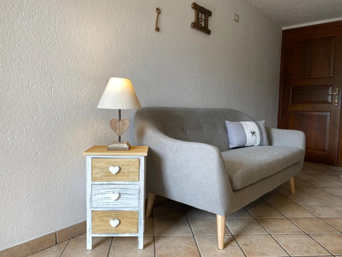 Grenier Du Coeur Apartment อาออสตา ภายนอก รูปภาพ