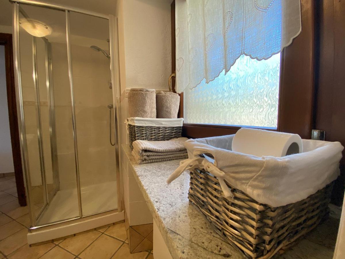 Grenier Du Coeur Apartment อาออสตา ภายนอก รูปภาพ